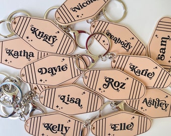 Personalized Retro Motel Name Keychain, Acrylic retro key ring, Bridesmaid gift, cute motel keychain, retro gift, gift for her