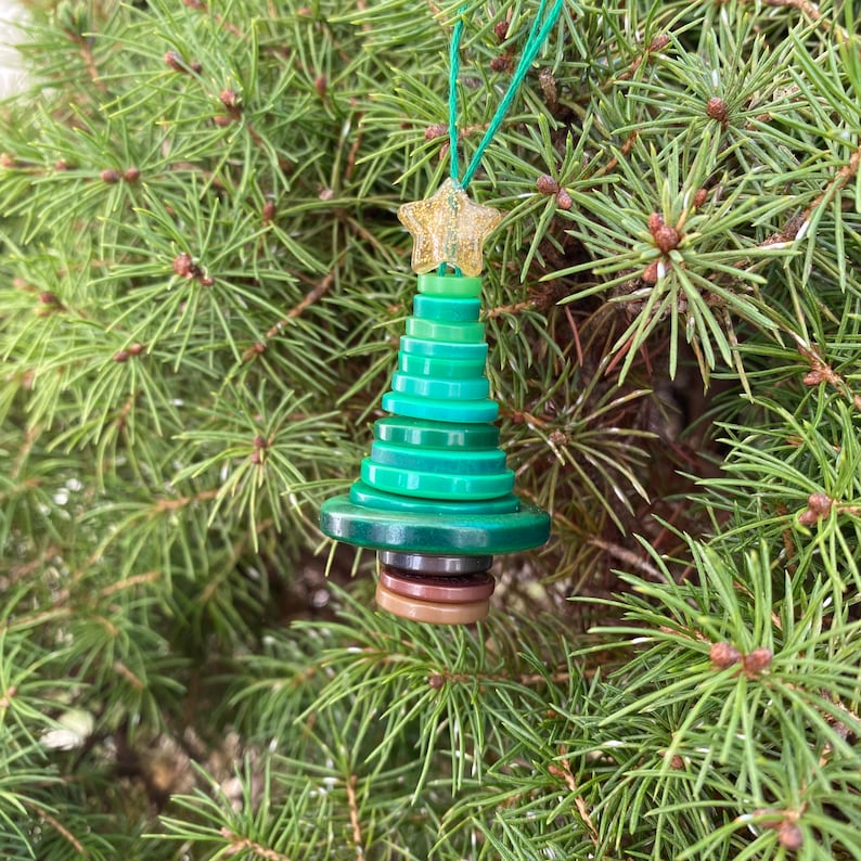 DIY Button Christmas Tree, Make your own button Christmas tree, Christmas Ornament, Button trees image 1