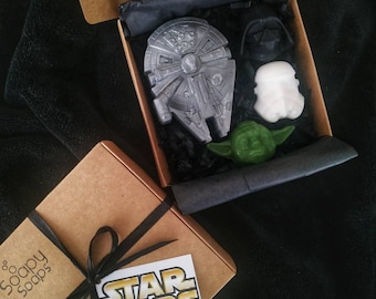 Star Wars inspired gift set/Caja de regalo de jabones inspirado en Star Wars /set de jabones/ gift box handmade/ millenium falcon/ yoda