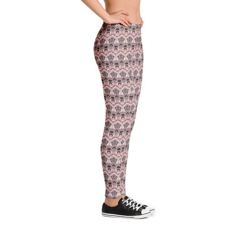 Dusty Rose Geometric Print Leggings image 1