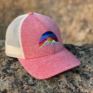 trucker hats for small heads 