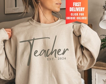 Personalized Teacher Sweatshirt, Class of 2024 Teacher Graduation Gift, Custom Teacher Sweater, Cute Gift for New Teacher, Teacher Crewneck
