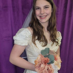 Sweet vintage 100 percent silk bridal gown with detachable train, darling rosettes & a pearl neckline. Sample size 8. Never been worn. image 7