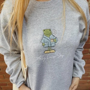 Embroidered Frog Crewneck l Comfy Frog Sweatshirt