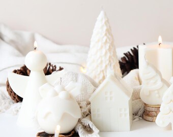 Handmade Christmas Pudding Candle: Soy Wax Festive Decor (7cm)