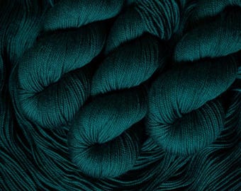 Teal We Meet Again-115g Superwash Merino Sock Yarn, 80/20 merino/nylon, 420 yards- Hand dyed in Alberta Canada- semi solid, Teal green