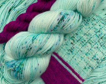 Superwash Merino Sock Set, 140g total, Water Nymph & Opera Dhalia,  512 Yards