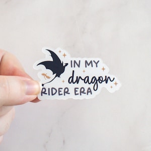 In meiner Drachenreiter-Ära Bookish Aufkleber, Drachenliebhaber Merch, Vierter Flügel Aufkleber, Fantasy Romanze Aufkleber