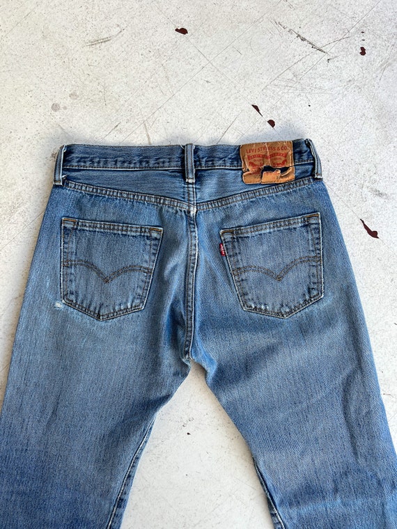 Size 29 - Vintage Levi Jeans 501 High Waisted - I… - image 5