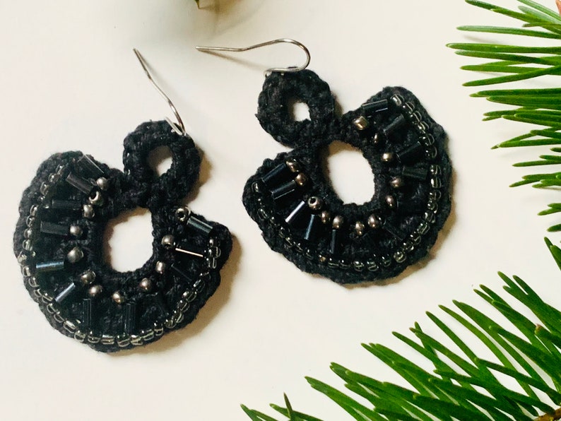 BOHO crochet earrings rock beads black, beige or white holiday earrings image 1