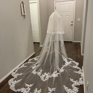 Cathedral Veil with blush, Wedding Veil 2 Tiers, Wedding accessories, Bridal veil,, Gorgeous Veil,Royal Wedding Veil,Veil with lace edge,