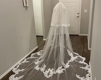 Cathedral Veil with blush, Wedding Veil 2 Tiers, Wedding accessories, Bridal veil,, Gorgeous Veil,Royal Wedding Veil,Veil with lace edge,