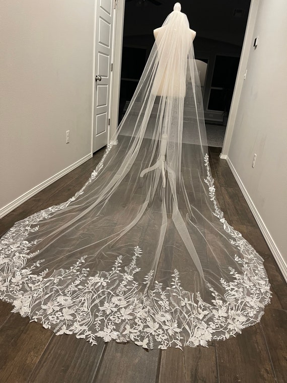 Wedding veil 10ft Light ivory wedding veil cathedral length V204C – Tulip Bridal main image 4