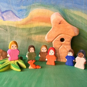 Wooden figures root children | Wooden dolls | Seasonal table