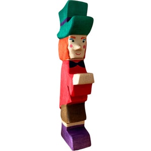 Alice in Wonderland The Mad Hatter Wooden Figure Toy