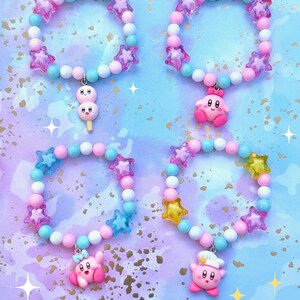 Braccialetti con ciondoli ispirati a Curby / spettacolo, cartone animato, carino, perline, stelle, braccialetto, gioco, rosa, blu, giallo, arcobaleno, gioielli, bianco immagine 15