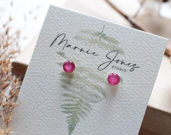 Sterling silver pink studs / Handmade real pressed pink carnation botanical necklace / gardener gift / nature lover gift/gift for her