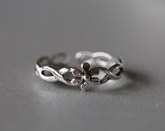 Sterling Silver Flower Toe Ring - Adjustable 925 Silver