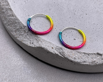 Orecchini da uomo rotondi in acciaio color arcobaleno gay lgbt 10mm