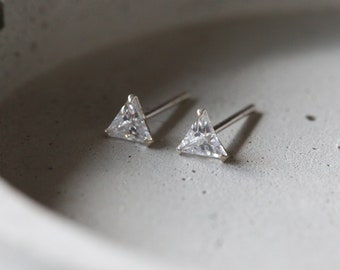 4mm Triangle CZ Ear Studs - Silver CZ Earrings - Cubic Zirconia Studs - Sterling Silver 925 (145)