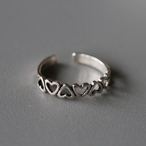 Sterling Silver Heart Toe Ring - Adjustable Minimalist Jewelry