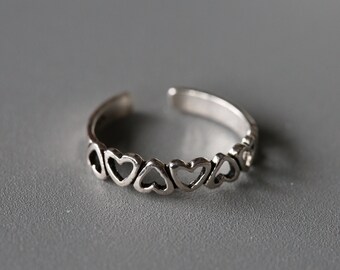 Sterling Silver Heart Toe Ring - Adjustable Minimalist Jewelry
