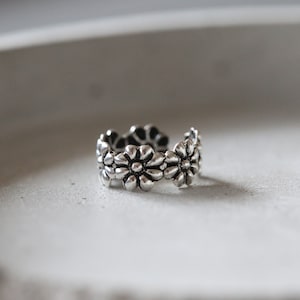 Flower Ear Cuff - Ozidized Floral Ear Cuff - Sterling Silver 925 (316)