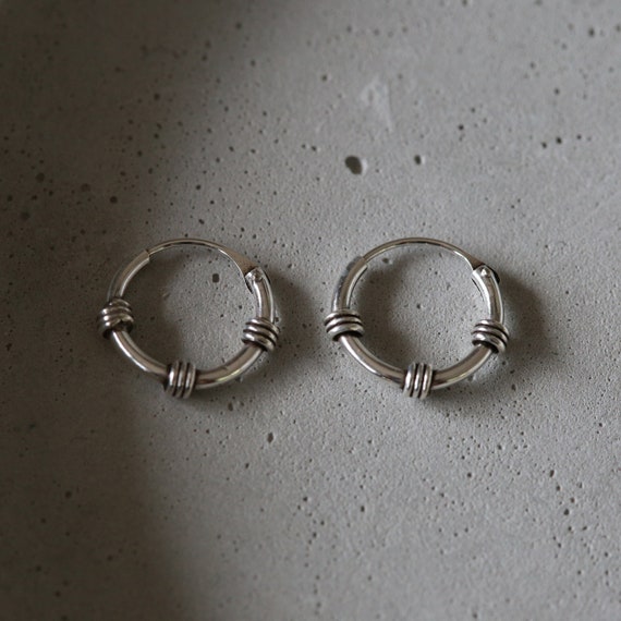 Pair Of Sterling Silver Bali Hoop Earrings - 10mm Diameter, Brand New Threader Style