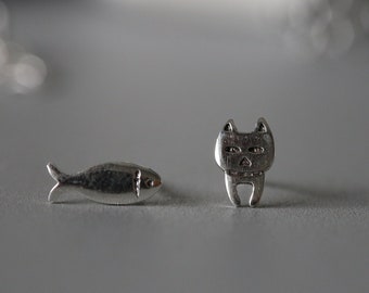 Katze und Fisch Ohrstecker - Silber Katze und Fisch Ohrstecker - Tier Ohrringe - Sterling Silber 925 (414)