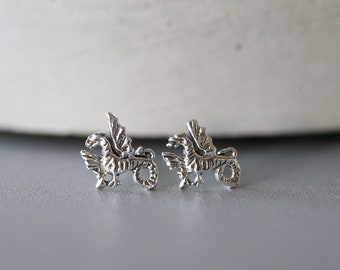Puces d'oreilles petit dragon : boucles d'oreilles en argent sterling