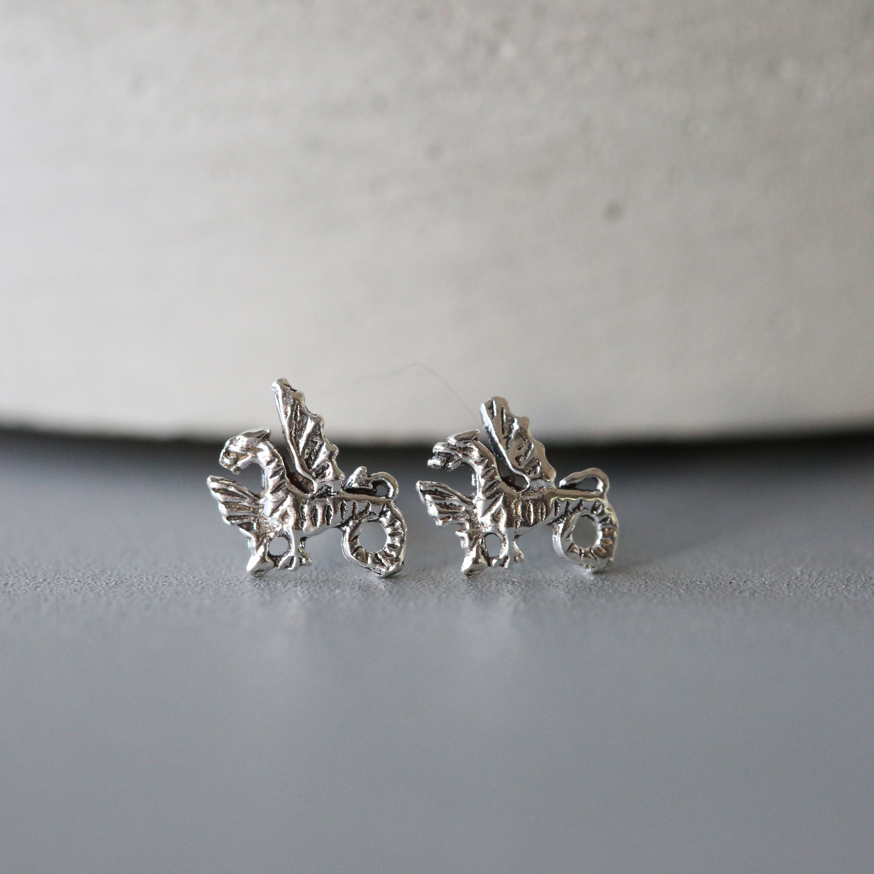 Aretes Hombre Estilo Punk Pendientes Aro Dragón Plata Ley 925 - Joyería Vikinga Negra Unisex Aros Vikingos Plata