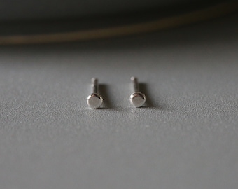 Tiny Silver Disk Ear Studs - 1.2mm Silver Disk Earrings - Geometric Studs - Sterling Silver 925 (185)