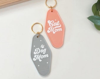 Dog Mom Retro Motel Keychain,Cat Mom Motel Keychain,Gift for Mom,Dog Lover, Cat Lover Gift, Gifts For Her,Vintage,Pet Gift,Dog Mama,Cat Mama