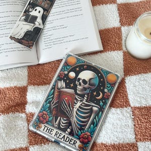 Inserto para Kindle con la carta del tarot del lector para funda transparente, inserto para Kindle con esqueleto de otoño y Halloween, regalos para amantes de los libros, temporada espeluznante, regalo para chicas amantes de los libros