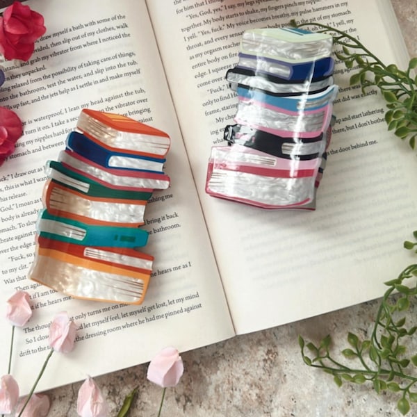 Book Readers hair clip,Bookstack claw clip, Hair accessory,Book lover gift,hair accessories, Summer hair accessories,reader accessories.