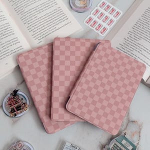 Retro Neutral Checkered Kindle Case,Clear Back w/ Handstrap Kindle Accessory,Kindle Paperwhite,Colorsoft,Basic E-reader case 7",6.8",6" case