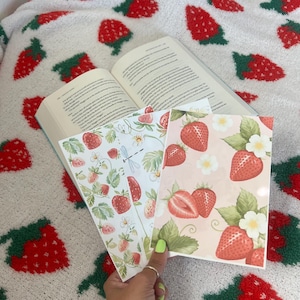 Summer strawberry kindle insert,Cardstock inserts,Kindle decal,Bookish Gifts for Book readers,Kindle Accessory,Ereader Accessory,Booktok