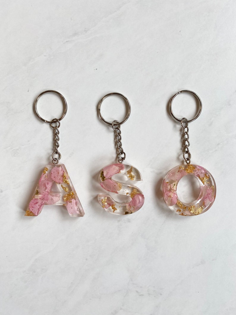 Personalized Gift Custom Floral Resin Letter Keychains Initial Keychain Letter Keychain