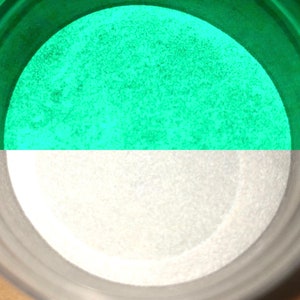 Reflective Glow Powder - 2 oz, 2-in-1 High-visibility reflective neon glow powder