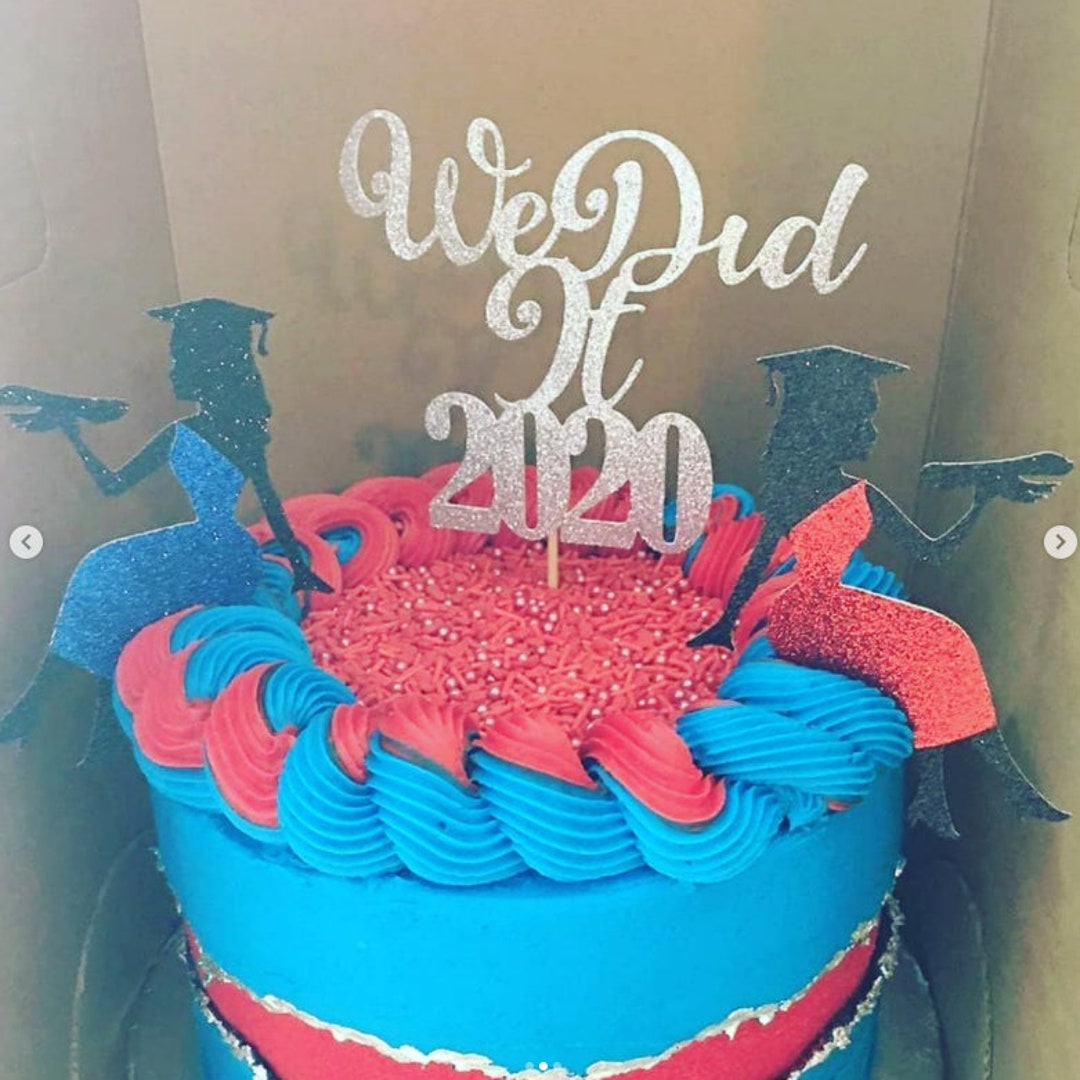 Twin Graduation Cake Topper Sitting Lady Graduation Cake Topper