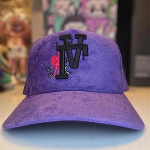 Lila Wildleder LA Snapback Hut