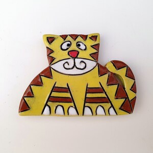 Cat magnet, Kitchen decor, Cute magnet, Ceramic magnet, Fridge magnet, Handmade ceramic magnet, Home decor, Animal magnet