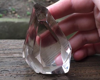Smoky Quartz Faceted Crystal Point Polished Geometric Quartz Display Stone 108g
