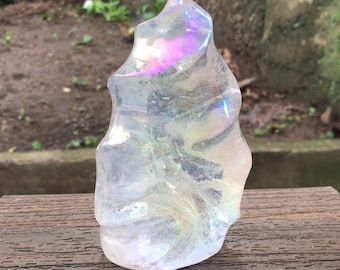 White Quartz Flame Tower Aura Crystal Polished Iridescent Display Stone 568g
