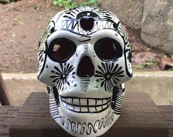 Ceramic Sugar Skull Candle Holder Gothic Day of the Dead Skull Decor BW 700g