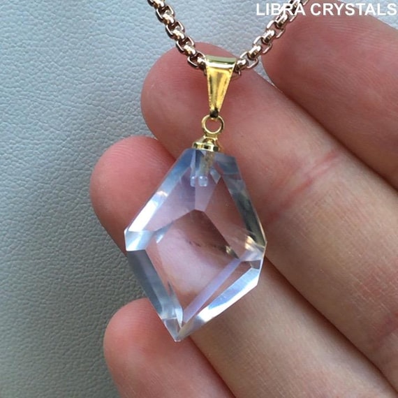 Lilac Quartz Hexagonal Generator Pendant Necklace… - image 1