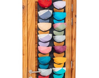 Organizzatore per cappellini | Porta cappellini per 7, 14 o 21 cappellini | Regali per uomo | Regalo per uomo | Regalo per la festa del papà | Porta cappellini