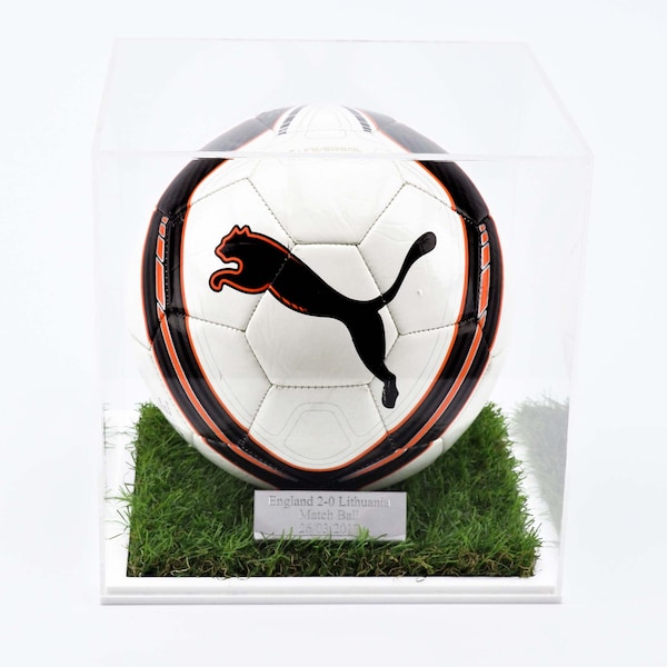 Football Display Case – 10mm White Grass Effect With Plaque