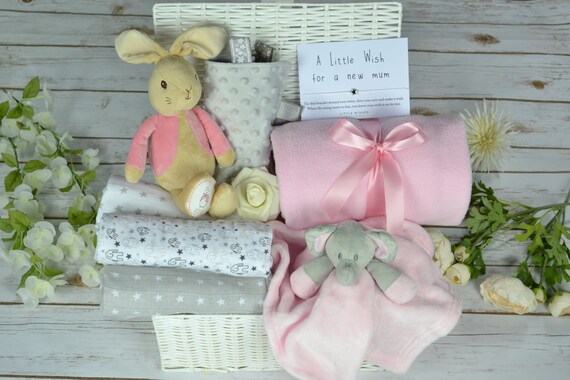 baby girl gift hamper