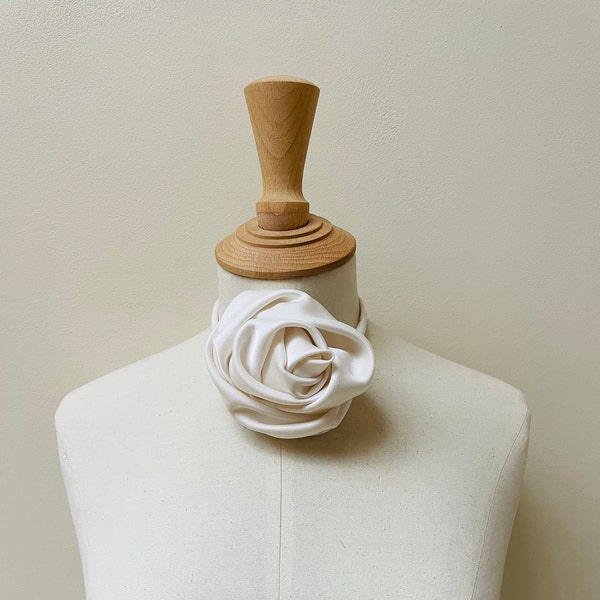 Ivory rose flower choker, luxury rosette duchess silk satin ribbon choker necklace,pendant,belt, coquette statement wedding accessory,
